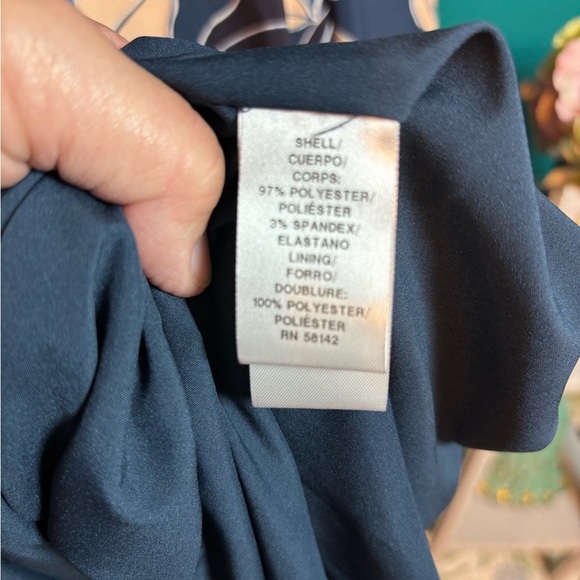 Maggy London Navy Blue and Cream Sheath Dress with Flutter Sleeves - Picture 5 of 6